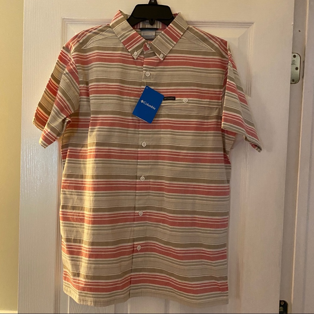 NWT Columbia button down! Size medium!! Red stripe